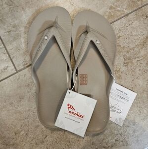 Women's Sandals - Tan